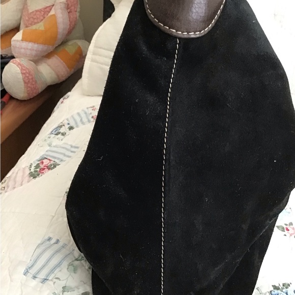 EUC  Dooney and Bourke Black Suede Belvedere Lock Hobo Shoulder Bag - Picture 7 of 12